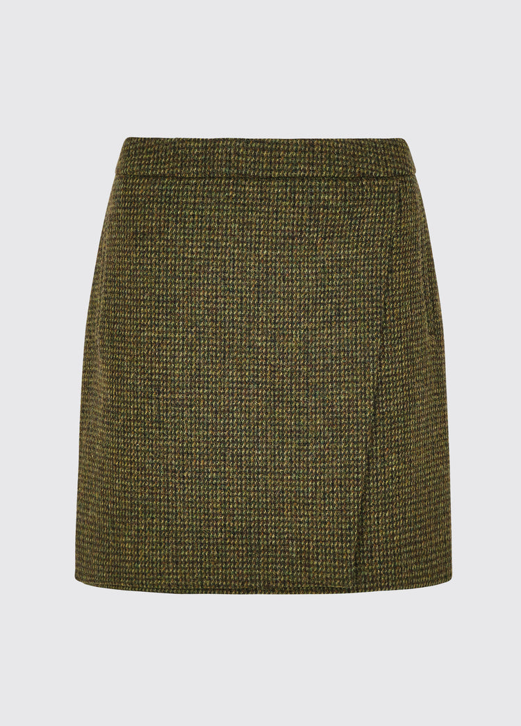 Dubarry women's Buckthorn Tweed Heath Skirt with concealed zip at the back and two functional welted front pockets.