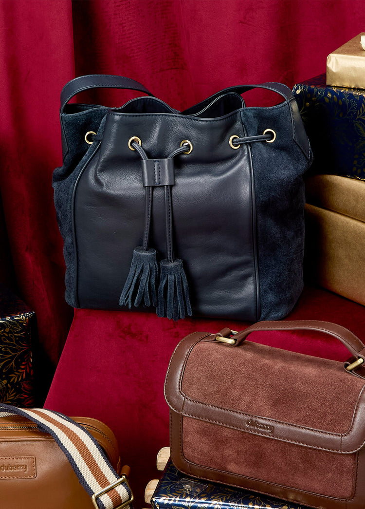 Doonbeg Cross-body bucket bag - Navy